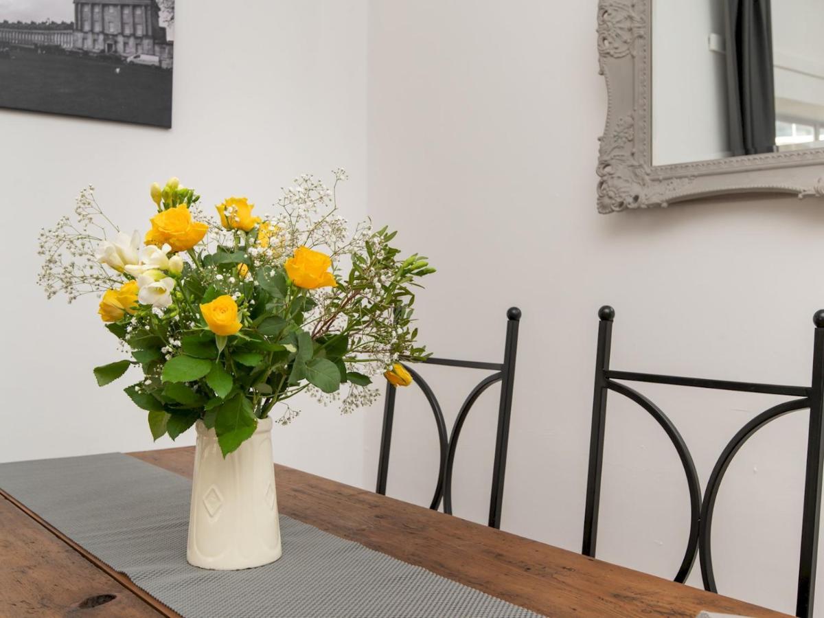 Pass The Keys Stylish 2 Bed Central Bath Apartment With Parking Ngoại thất bức ảnh