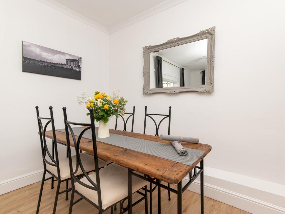 Pass The Keys Stylish 2 Bed Central Bath Apartment With Parking Ngoại thất bức ảnh