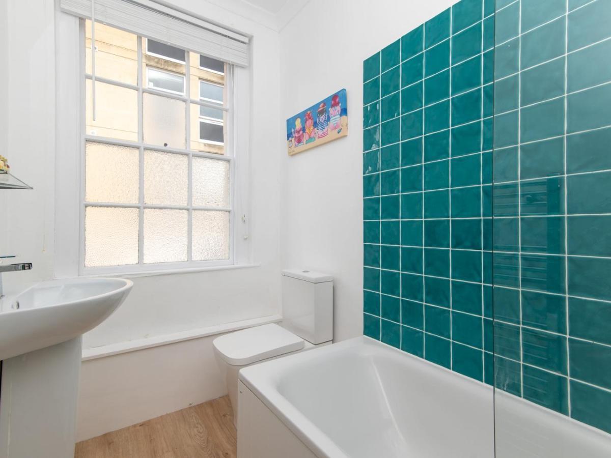 Pass The Keys Stylish 2 Bed Central Bath Apartment With Parking Ngoại thất bức ảnh